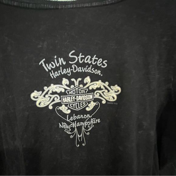 6/$25 Harley-Davidson Women's Black Tee with Gold Logo - Picture 6 of 8